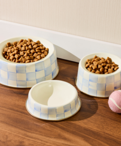 MacKenzie-Childs – Sky Check Large Pet Dish - Image 2